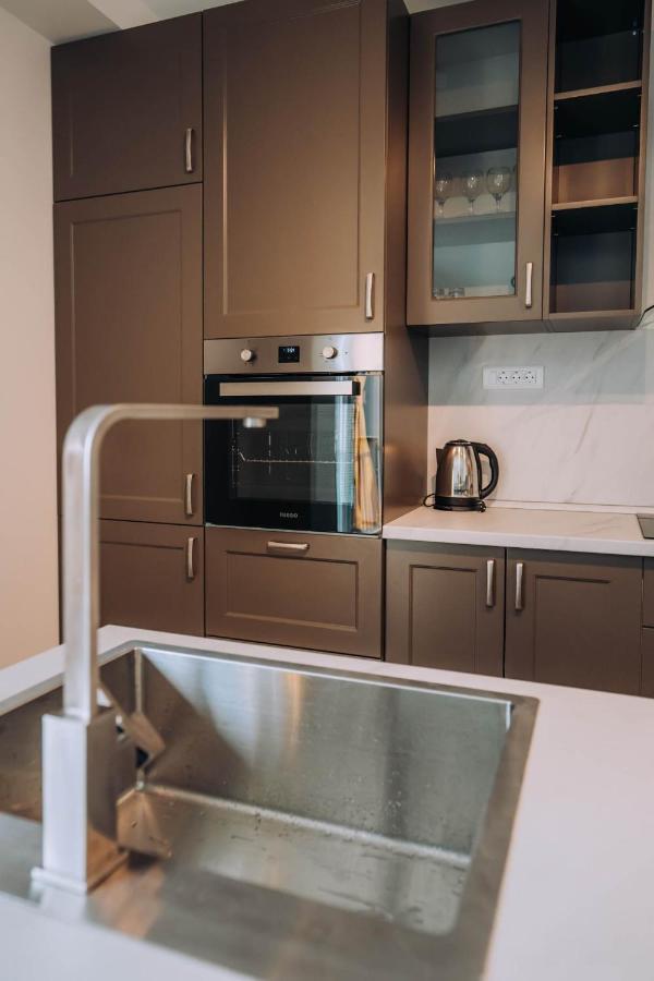 Lägenhet Darki Comfort - Stylish With Free Parking In Tranquil Area *