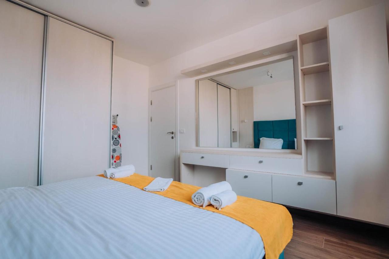 Darki Comfort - Stylish With Free Parking In Tranquil Area Lägenhet *
