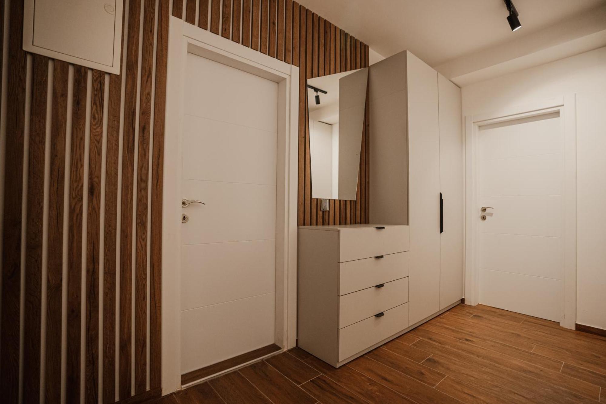 Lägenhet Darki Comfort - Stylish With Free Parking In Tranquil Area *