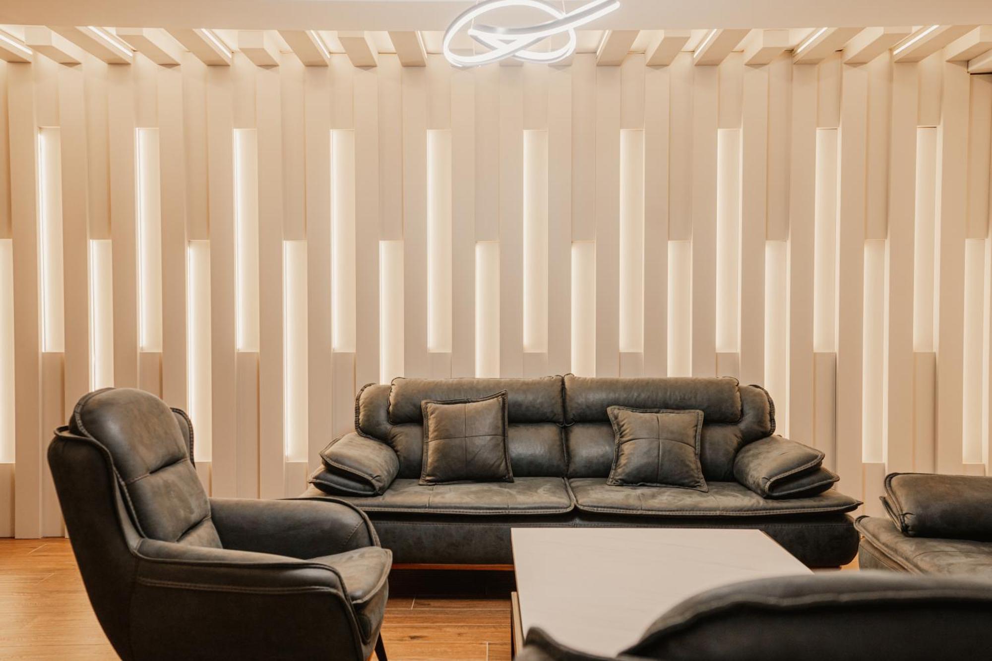 Darki Comfort - Stylish With Free Parking In Tranquil Area Lägenhet *