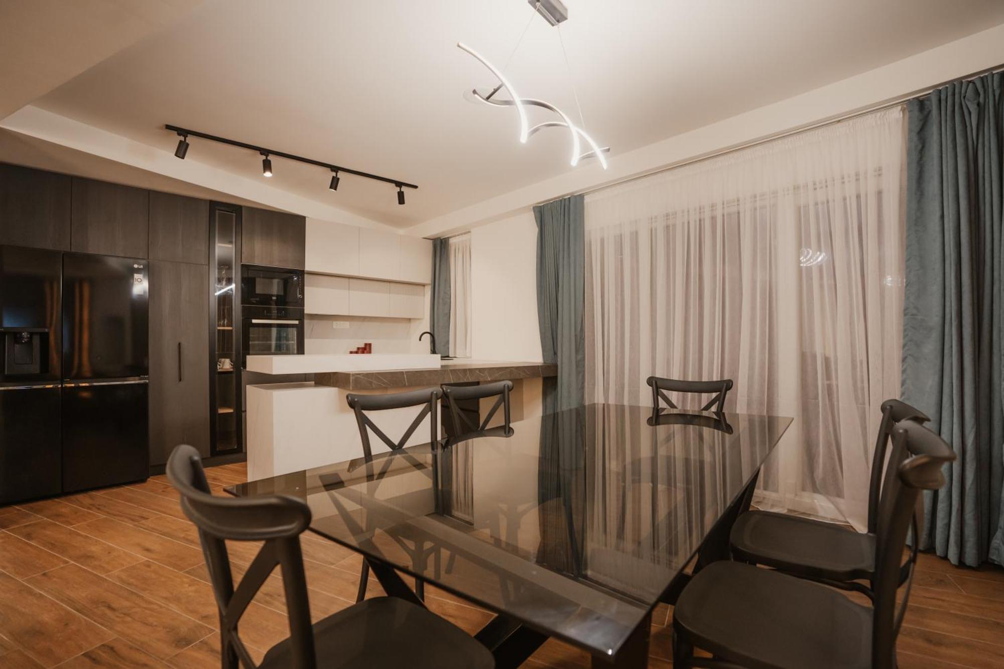 Lägenhet Darki Comfort - Stylish With Free Parking In Tranquil Area *